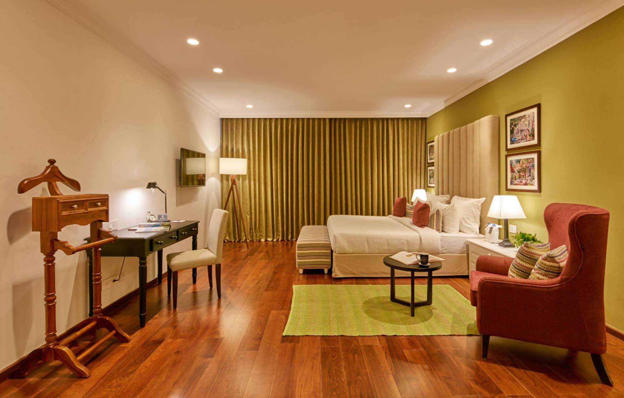 The Waverly Hotel & Residences Bangalore Exterior photo