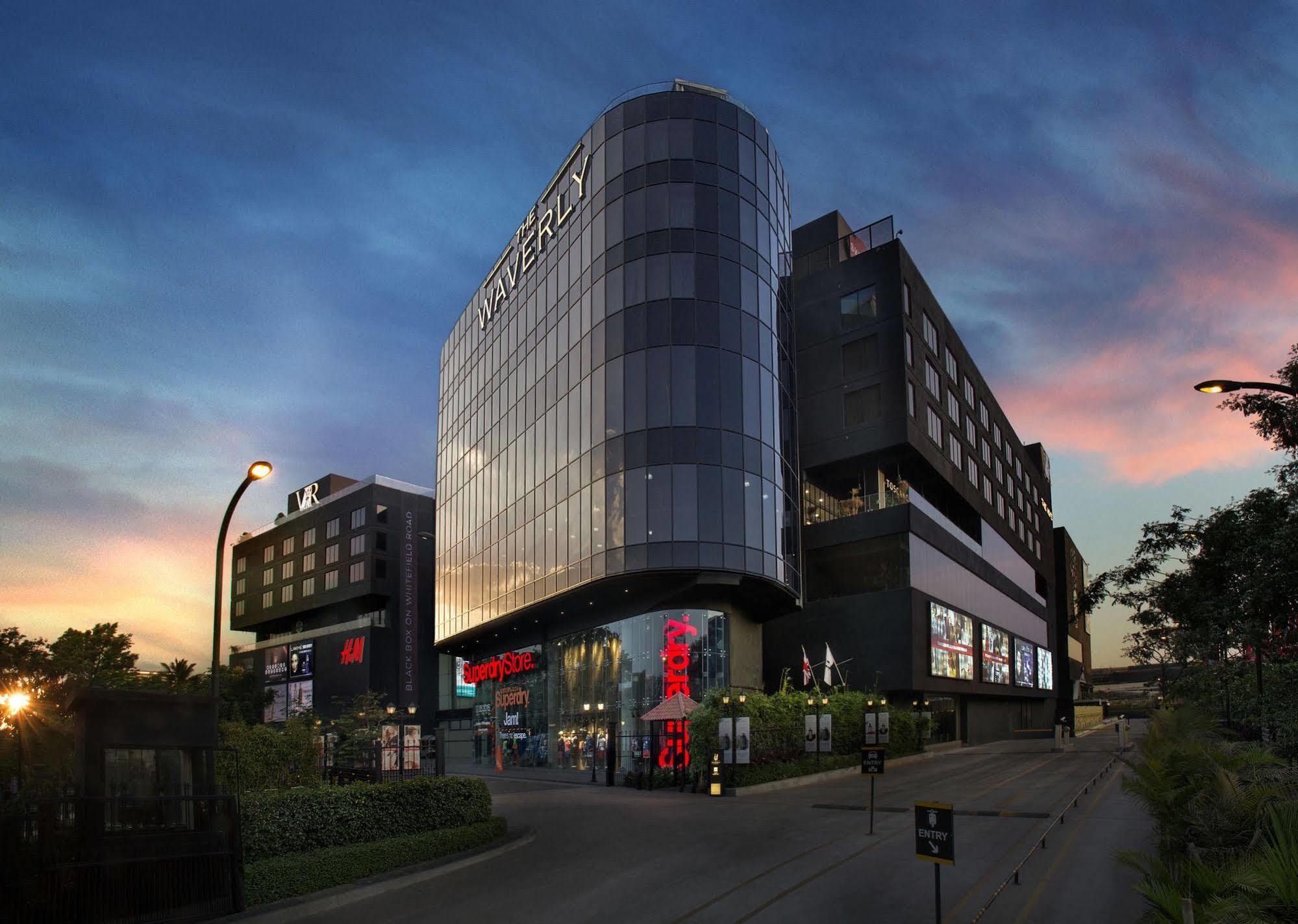 The Waverly Hotel & Residences Bangalore Exterior photo